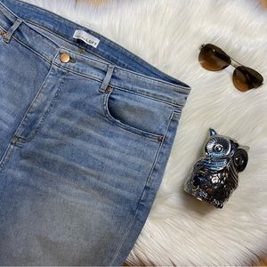 LOFT Curvy High Waist Split Knee Skinny Jeans